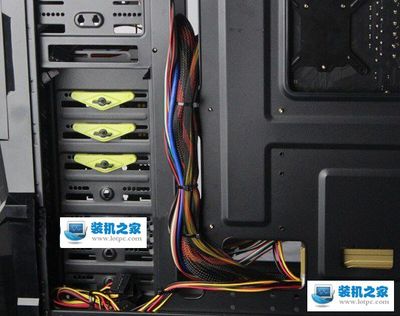 散熱升級(jí) | 電腦后機(jī)箱線纜管理藝術(shù) 掌握高級(jí)背板布線與走線方法